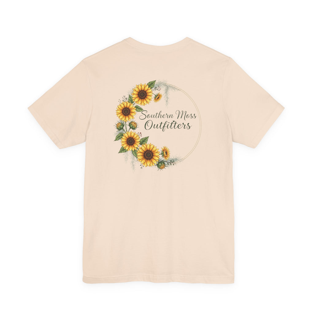 Southern Moss Outfitters Sunflower Graphic Tee Faith, Family & Outdoors Casual Everyday Wear, Gift Idea for Friends,Versatile Style