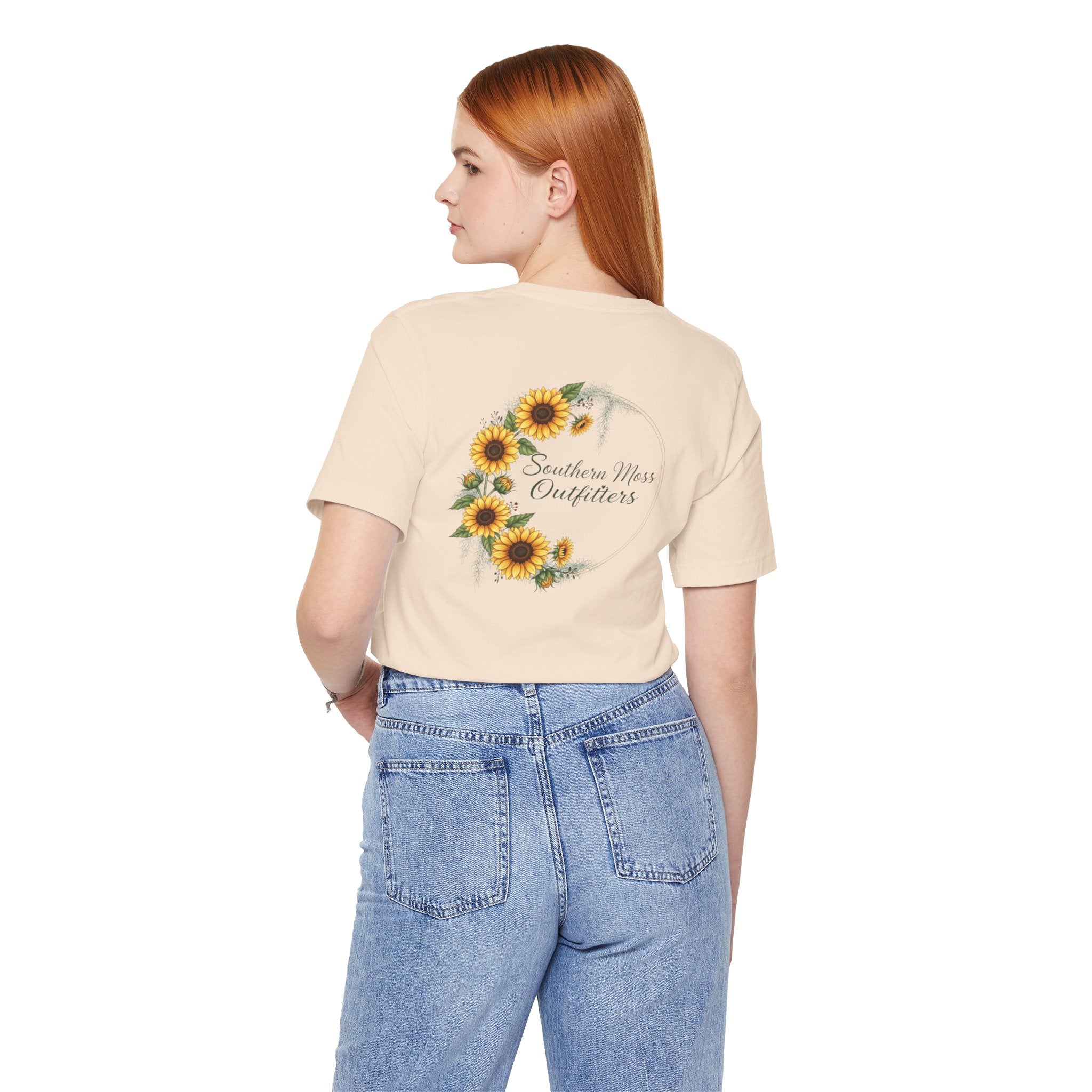Southern Moss Outfitters Sunflower Graphic Tee Faith, Family & Outdoors Casual Everyday Wear, Gift Idea for Friends,Versatile Style