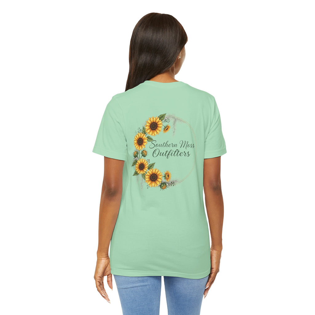 Southern Moss Outfitters Sunflower Graphic Tee Faith, Family & Outdoors Casual Everyday Wear, Gift Idea for Friends,Versatile Style