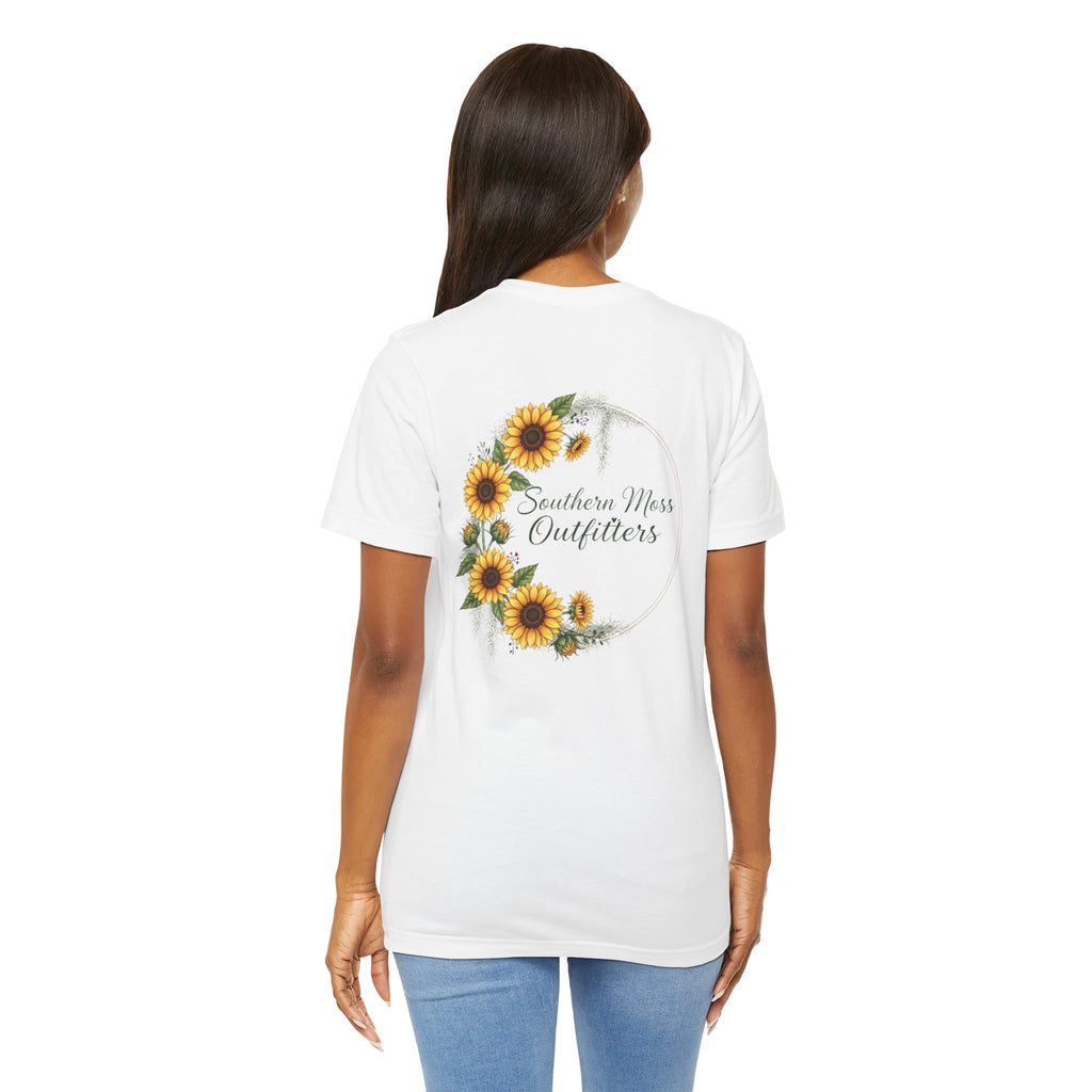 Southern Moss Outfitters Sunflower Graphic Tee Faith, Family & Outdoors Casual Everyday Wear, Gift Idea for Friends,Versatile Style
